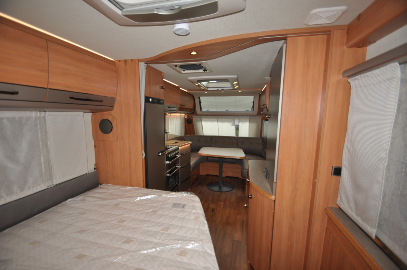 2016 Hymer Nova GL 585 caravan - Caravan Guard