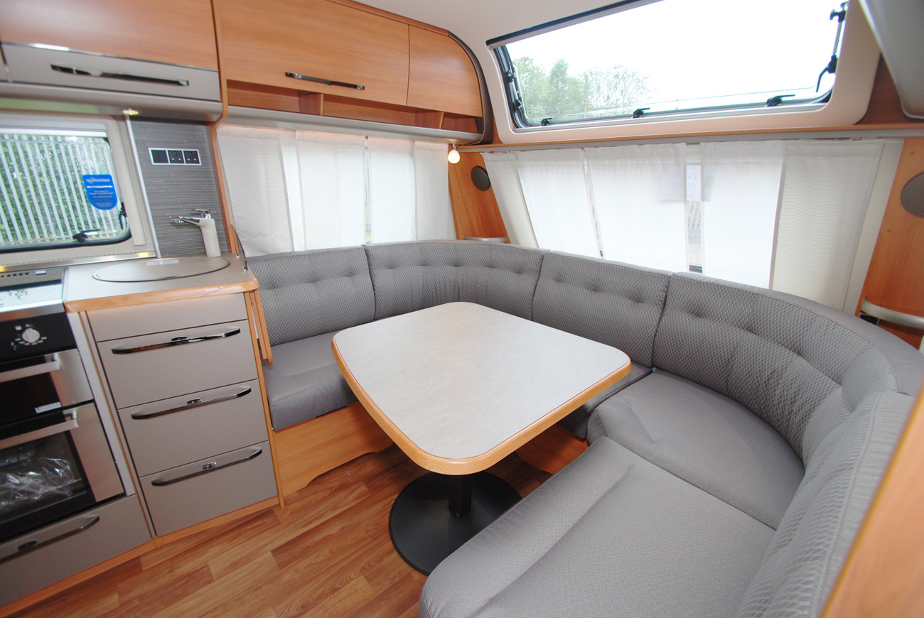 2016 Hymer Nova GL 585 caravan - Caravan Guard