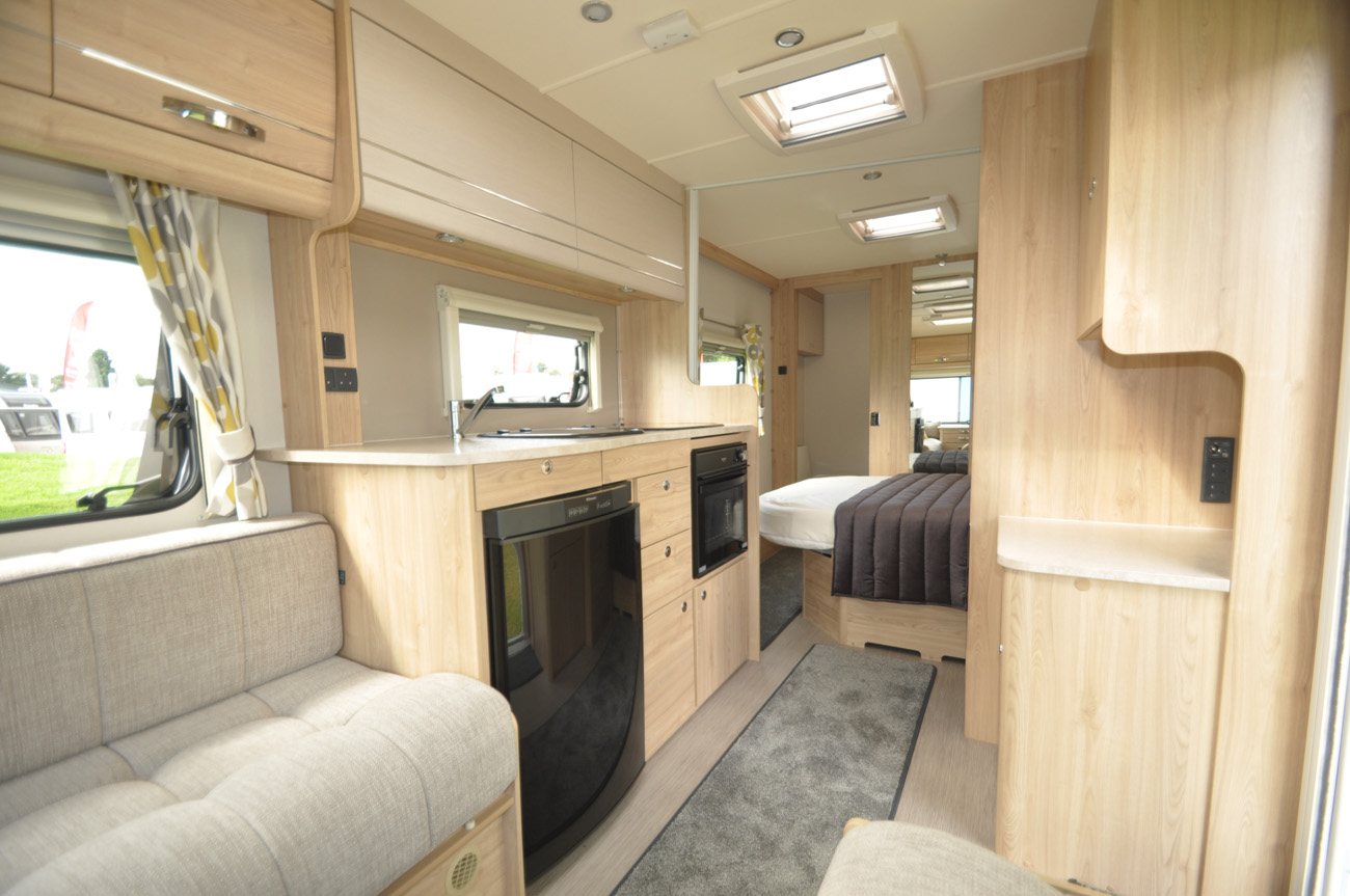 2017 Elddis Xplore 554 caravan review - Caravan Guard