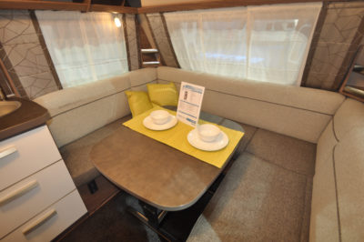 Knaus Sport Silver Caravan Lounge