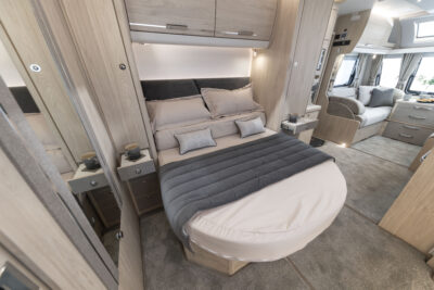 2025 Elddis Crusader Mistral island bed