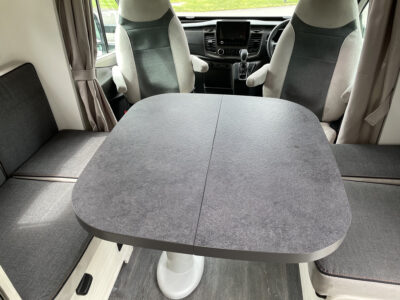 2024 Chausson Titanium Ultimate 788 motorhome table