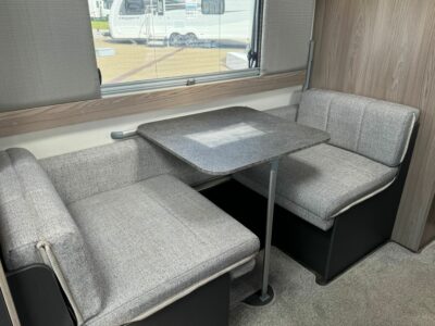 2025 Swift Sprite Quattro MB Exclusive dining area