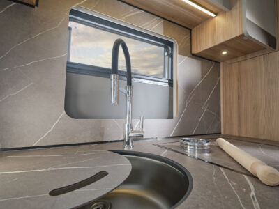 2025 Bailey Alicanto Grande Deluxe Alvor sink