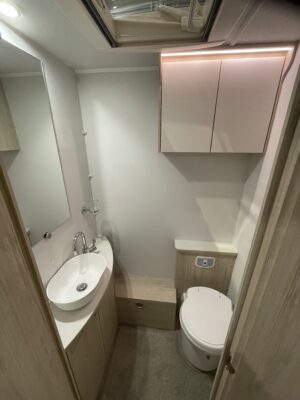 2025 Elddis Avante 868 caravan washroom